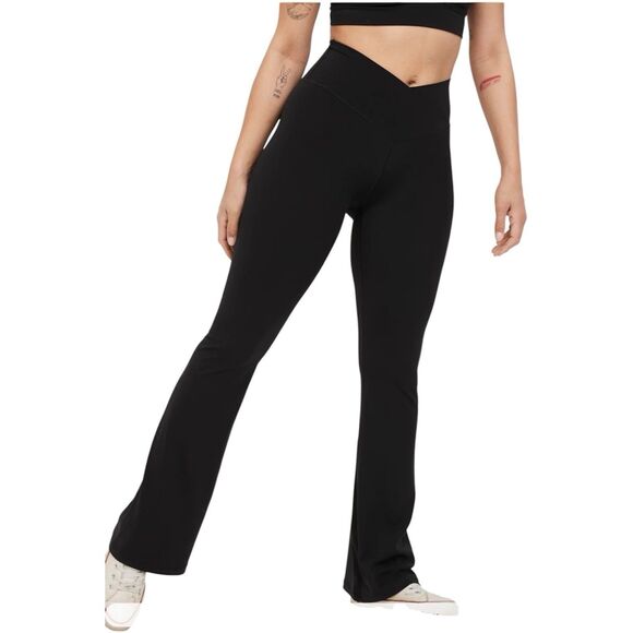OFFLINE By Aerie Real Me High Waisted Crossover Flare Legging Black XS - Picture 4 of 16